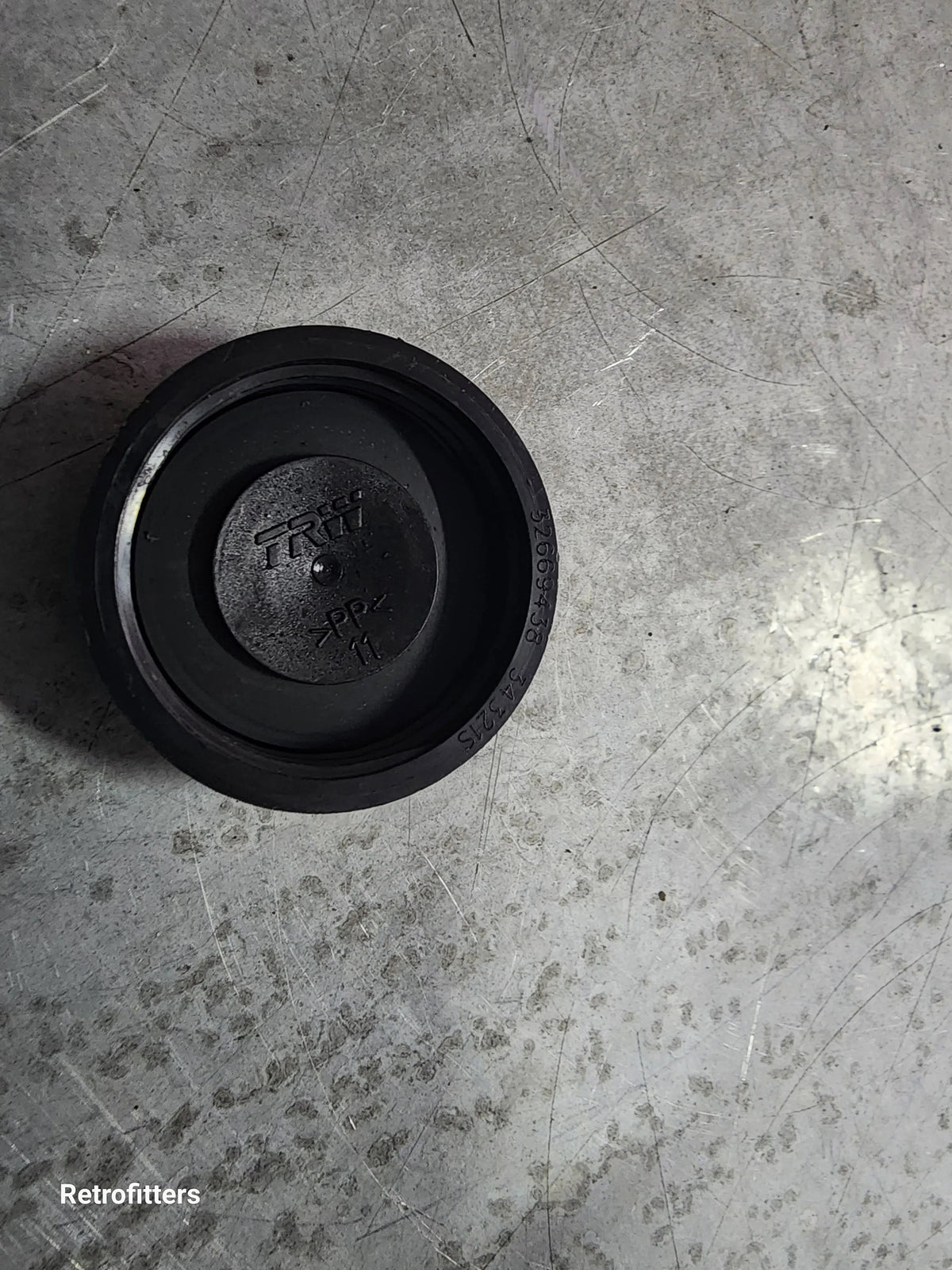 Pre loved (used) Golf mk7 Brake Fluid Cap Retrofitters RSA