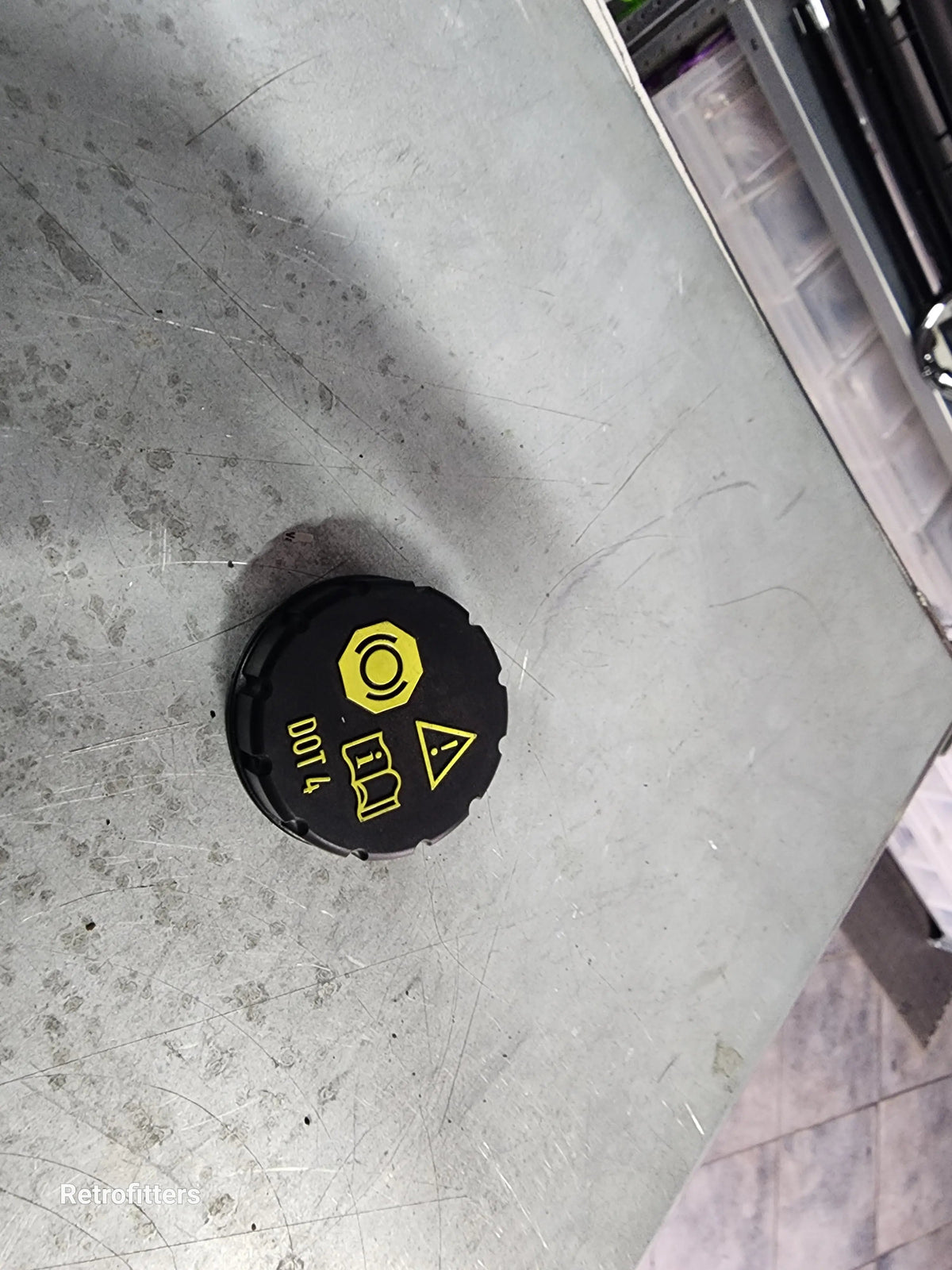 Pre loved (used) Golf mk7 Brake Fluid Cap Retrofitters RSA