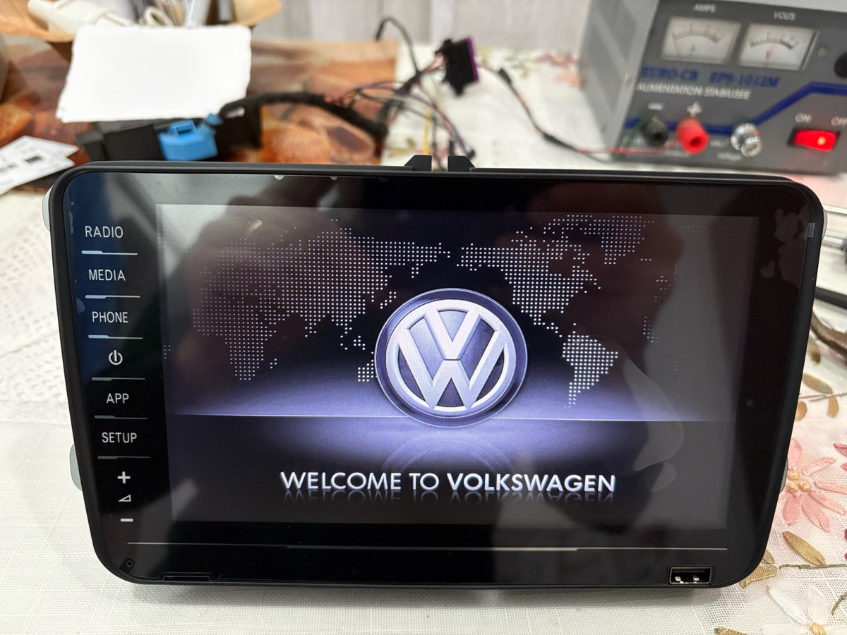 RCD88OPRO Carplay Car Radio MIB Android
Auto Player 8 inch Full Touch Screen for VW Golf 5 6 CC
Passat B5 B6 Jetta 5