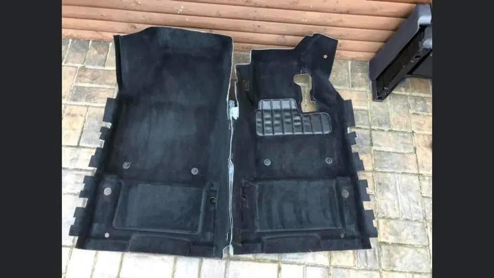 Volkwagen Caddy / Touran floor mats Retrofitters RSA