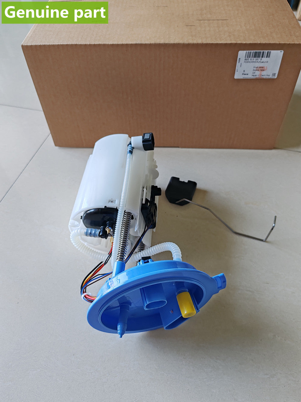 Brand NEW Genuine OEM 8VO919087B 8VO-919-087-B
8VO919087A Fuel Pump Assembly for Audi TT Quattro
RS3 TT RS A2C96408600