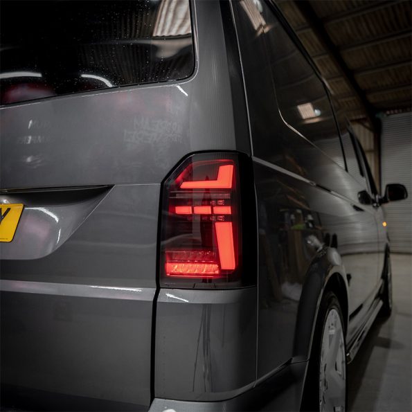 VW Transporter T6 – Rear Lights – Sequential Indicator – LED – RHD – Tailgate – Black Smoke (T6.1 Style)