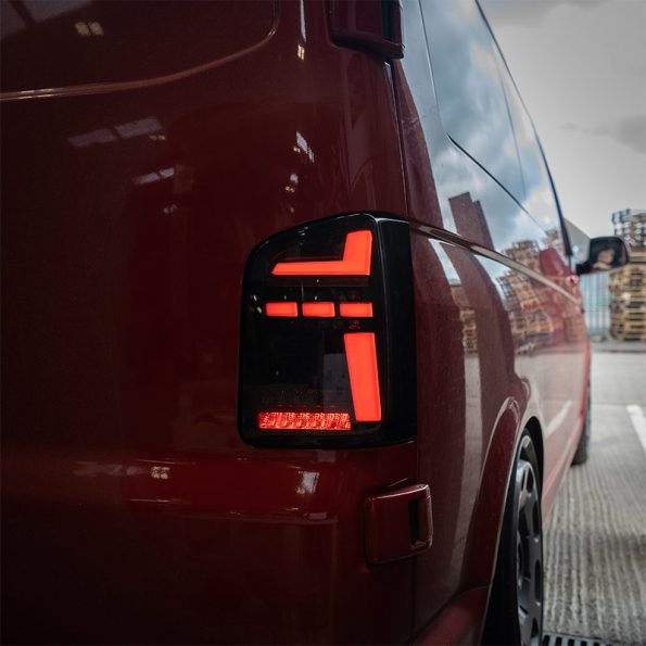 Volkswagen Transporter / Carravelle T5 Hoofligte