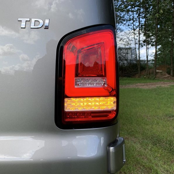 VW Transporter T6 – Rear Lights – Sequential Indicator – LED – RHD – Barn Doors – Red