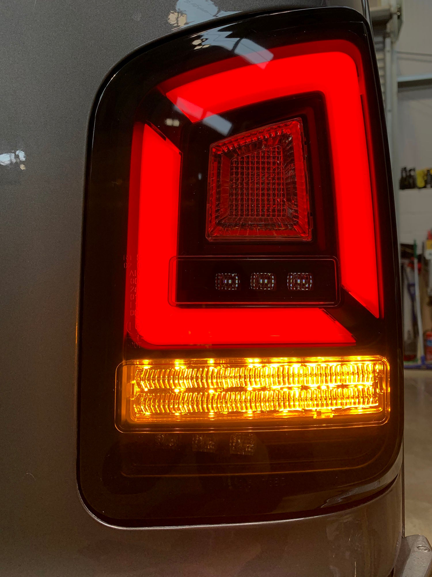 VW Transporter T5.1 (2010-15) – Rear Lights – Sequential Indicator – LED – RHD – Black Smoke