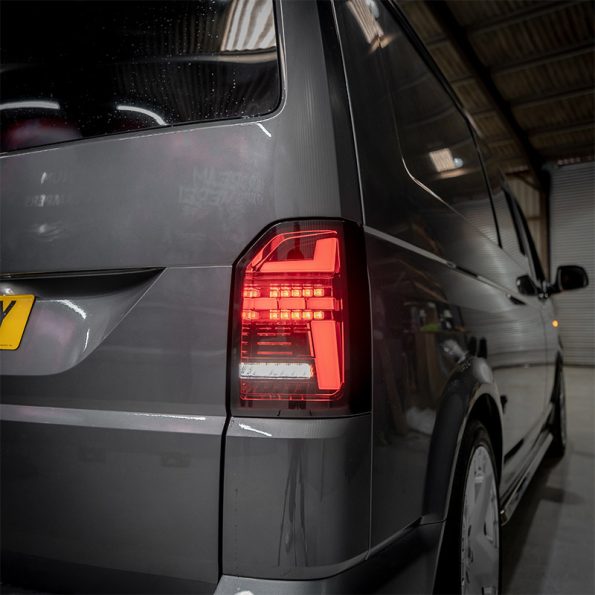 VW Transporter T6 – Rear Lights – Sequential Indicator – LED – RHD – Tailgate – Red Smoke (T6.1 Style)