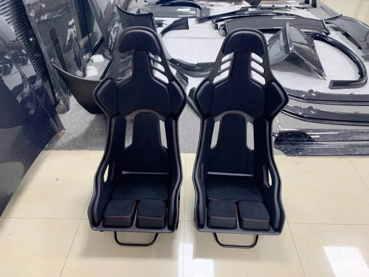 Carbon fiber racing seats In stock with Supplier 120 days delay