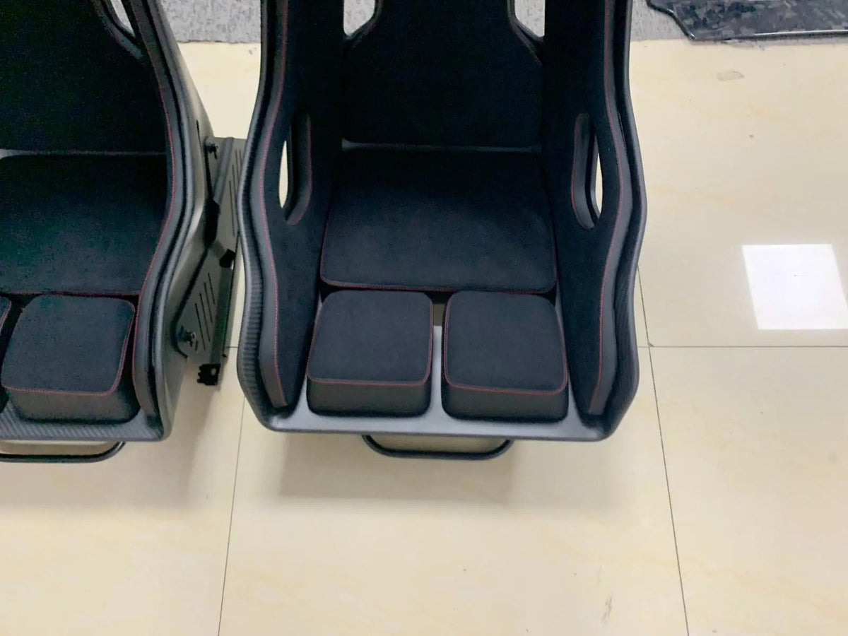 Carbon fiber racing seats In stock with Supplier 120 days delay