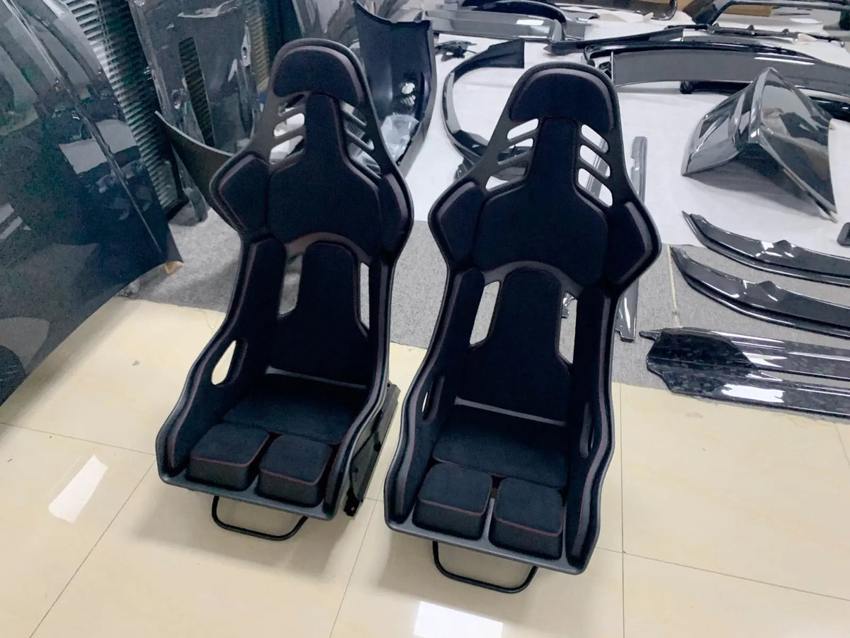 Carbon fiber racing seats In stock with Supplier 120 days delay