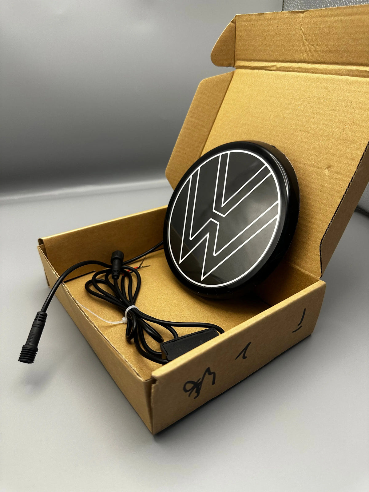 VW Light up Emblem light for GOlf7/7.5/8/passat/Jetta/polo/Taos/Touran/T-Roc/T-CRoss/Arteon In stock with Supplier 7 to 14 days