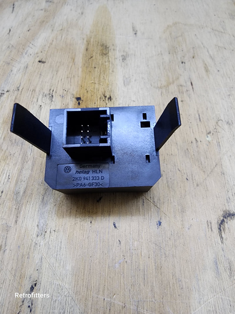 Pre loved  (used)  Volkswagen Caddy headlight level switch