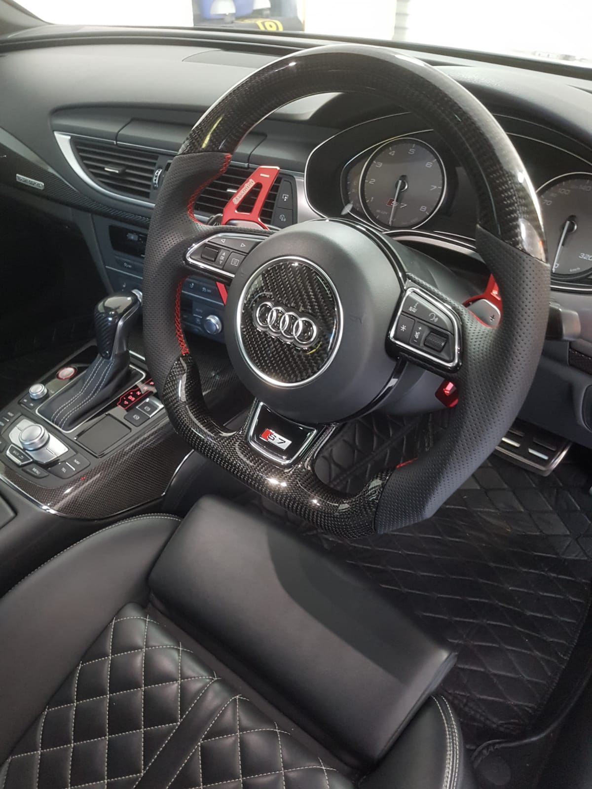 Carbon Fiber Steering Wheel Audi 8v(Airbag cover excl )