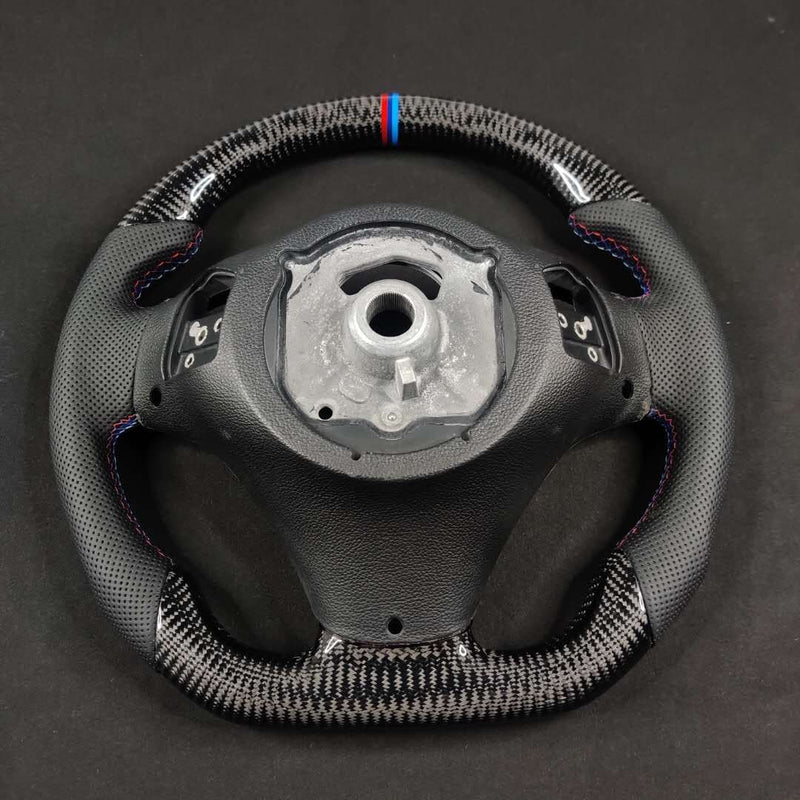 Carbon Fiber Steering Wheel Bmw E90 /E92 (Airbag cover excl )
